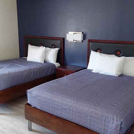 Economy 7 Inn Hampton Luaran gambar